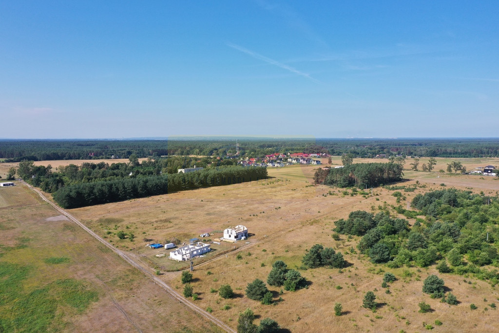 Atrakcyjna działka budowlana z mediami