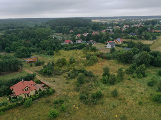 UZBROJONA DZIAŁKA 10 KM DO KOŁOBRZEGU.